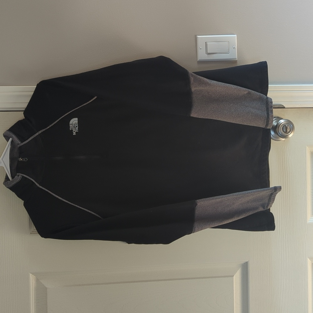 The North Face 1/4 Zip